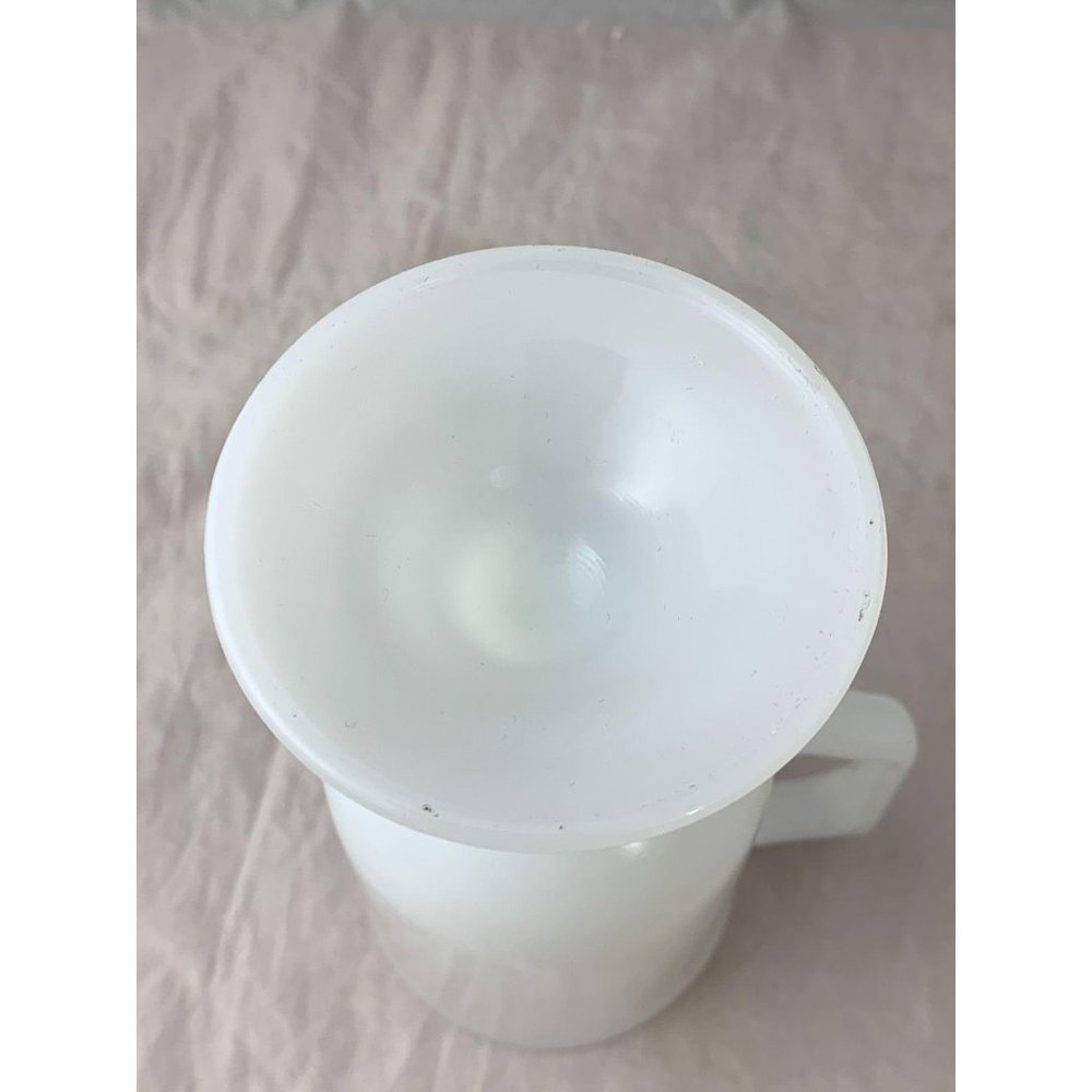 Vintage Grand Ole Opry House Footed Milk Glass Mug - Picture 6 of 7